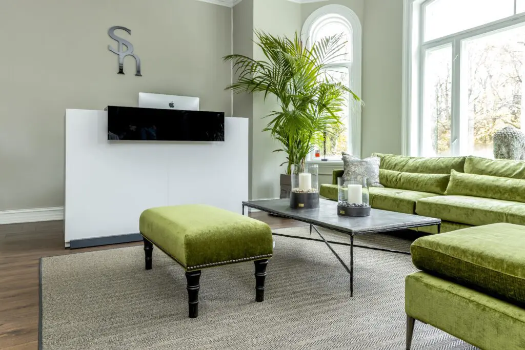 Resepsjonen hos Skandinavisk Hårinstitutt.